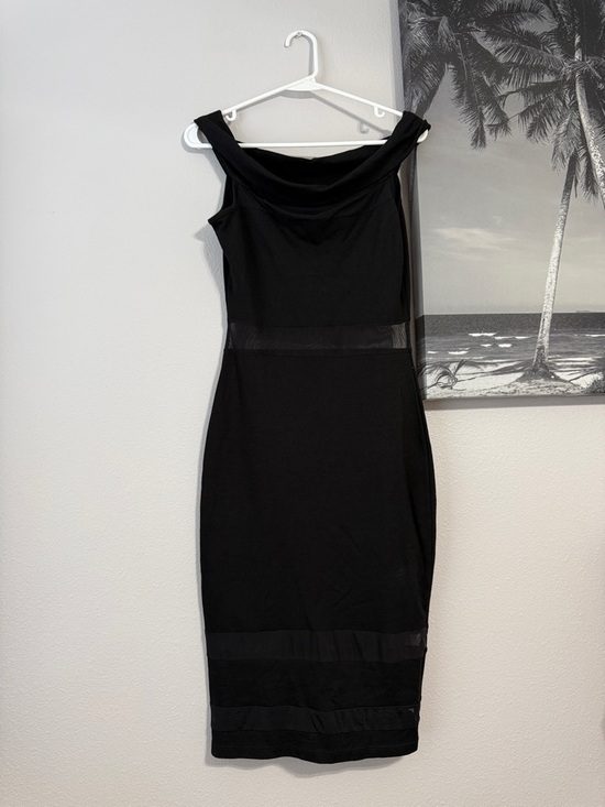 Fashion Nova Dresses & Skirts - Fashion Nova Black Off-Shoulder Body-con Dress